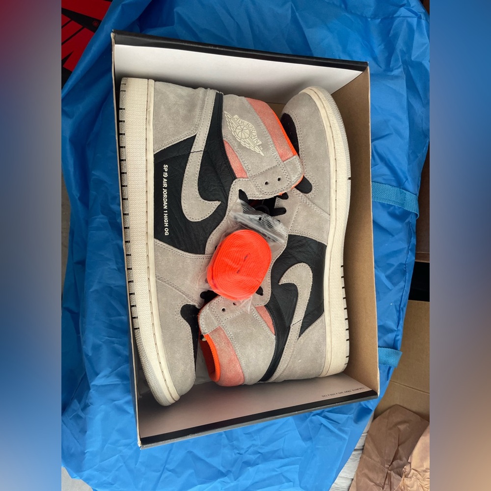 Nike OG Air Jordan 1 Gray, Black and Orange High-Top Sneakers Mens size 15